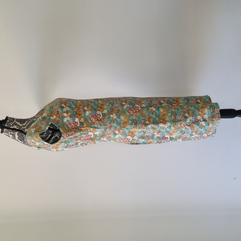 Handmade colourful vintage style dress, midi length, size approx 8-10 - Picture 3 of 4